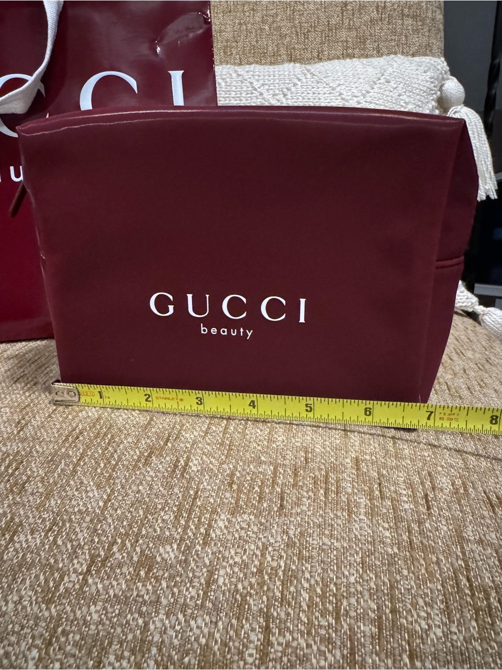NEW AUTHENTIC GUCCI BEAUTY TOILETRY COSMETIC ZIPPERED POUCH W/ SHOPPING BAG - Picture 8 of 10
